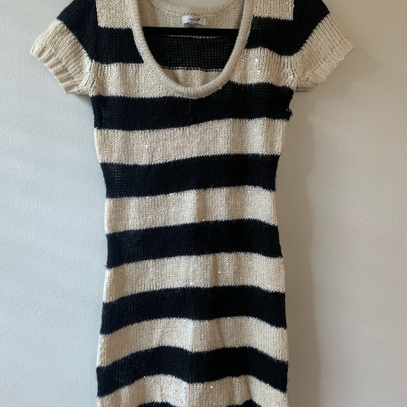 Tops - Sweater